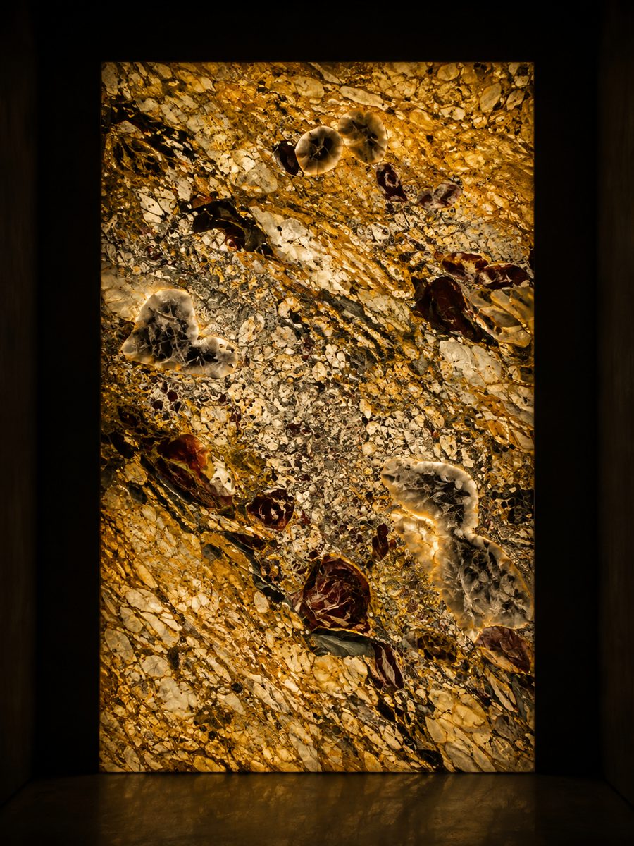 Breche de Vendome in museum light