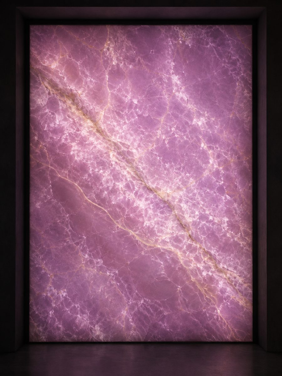 Onice Lilac in museum light