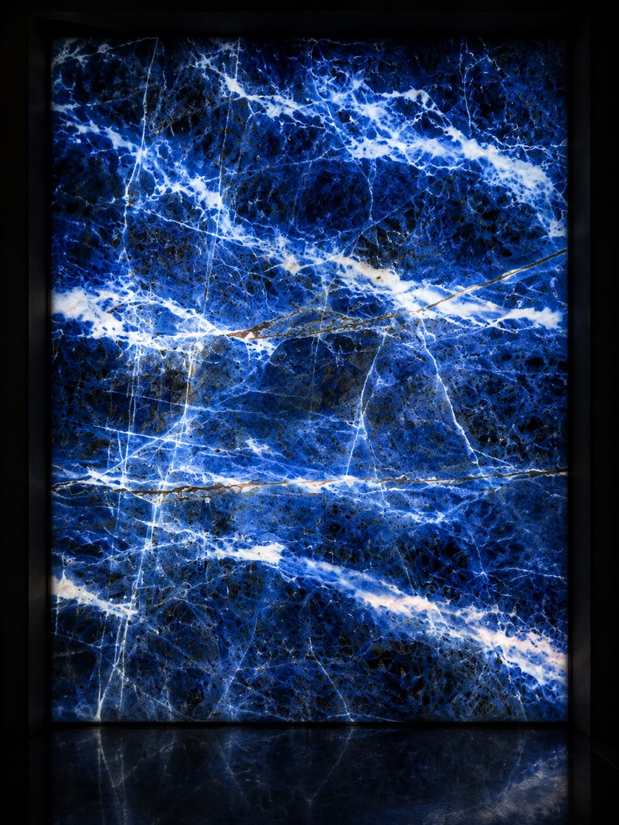 Sodalite in museum light